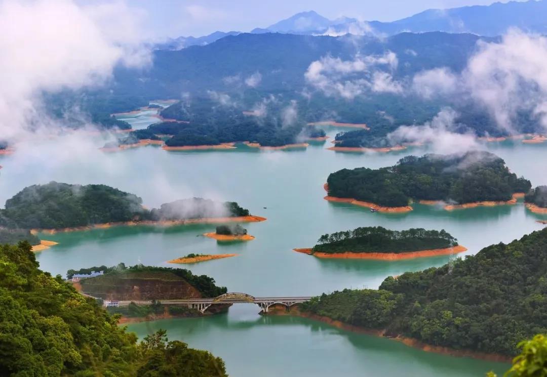 大发快三官网
6家景区被评为国家3A级旅游景区