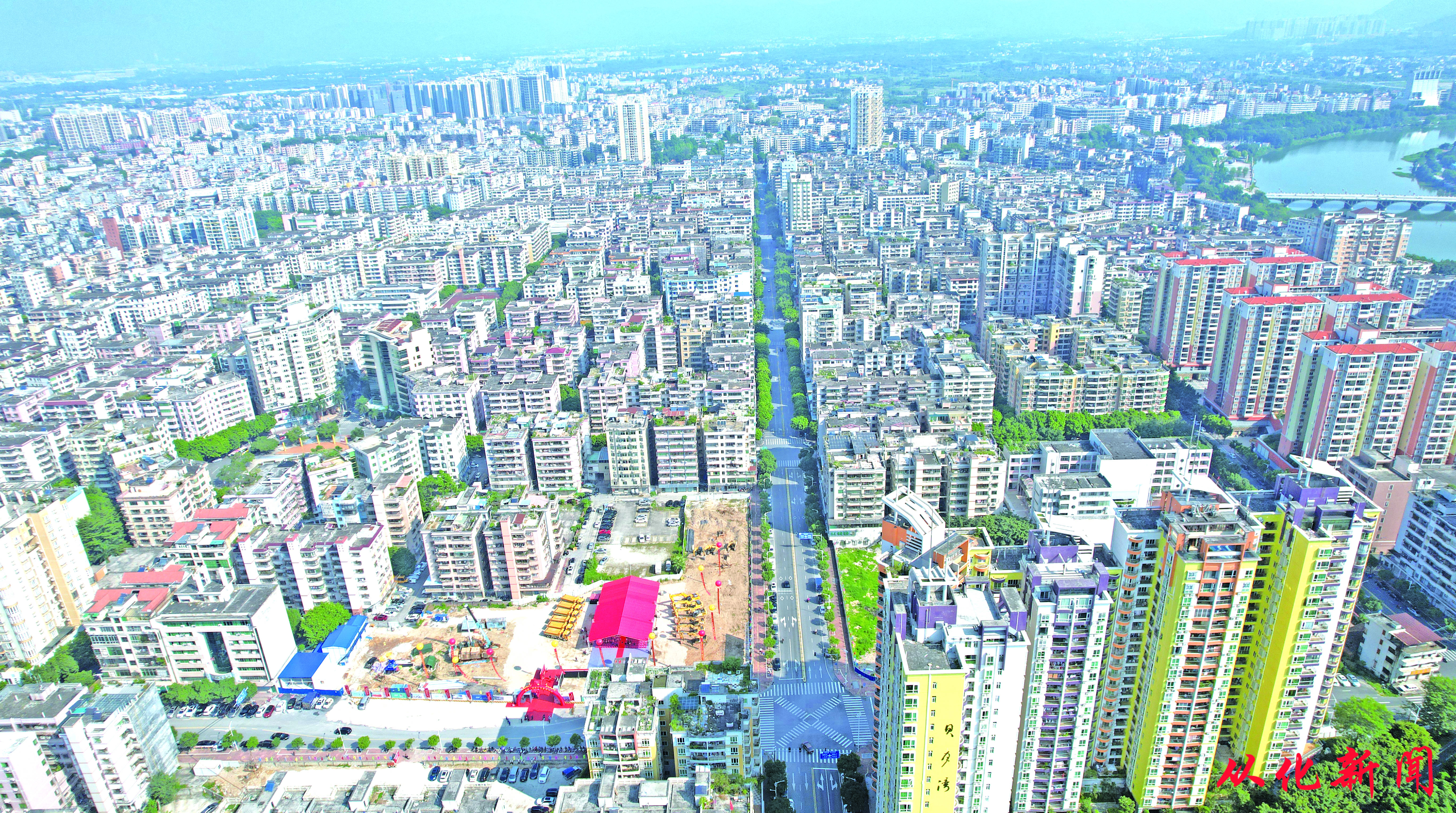 我区扎实推进重点项目报建工作，全力推动重点项目加速落地。图中.jpg