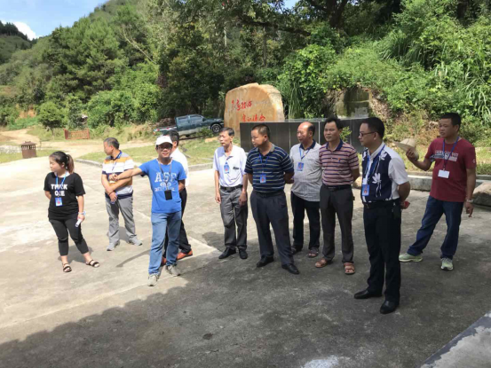 关于吕田镇墟镇老旧小区微改造项目建设工作情况及农村人居环境整治工作情况视察调研